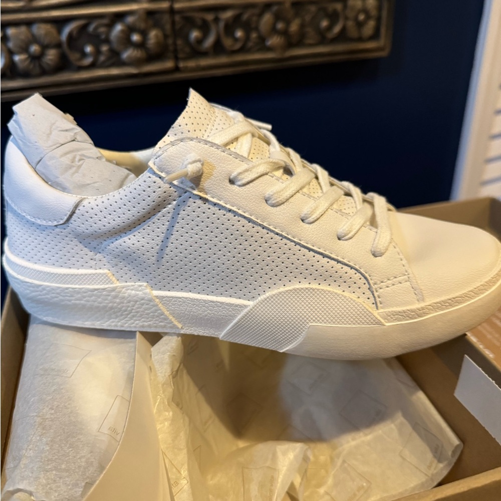 Dolce Vita White Zina Sneaker